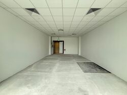 SQUARE 2 (D11), Retail #537363661